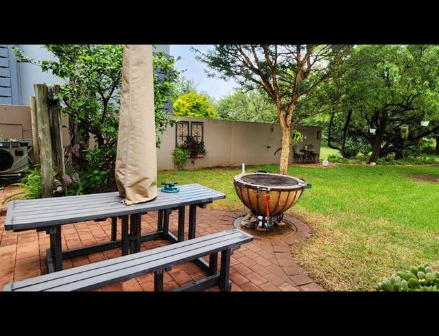 5 BEDROOM HOUSE FOR SALE IN THERESAPARK